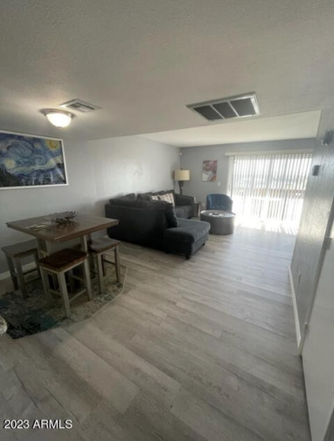 Villa on North Mountain - Photo 2