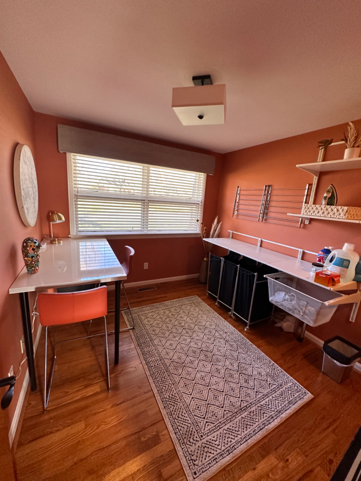 Beautiful and Quiet Home in Milford with Bedroom Suite, Laundry/Office, Hardwood Floors, Vintage Sty - Photo 12