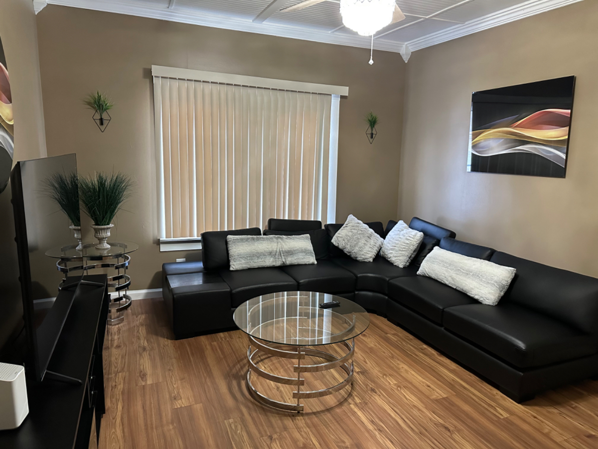 Modern styled home away from home - Photo 6