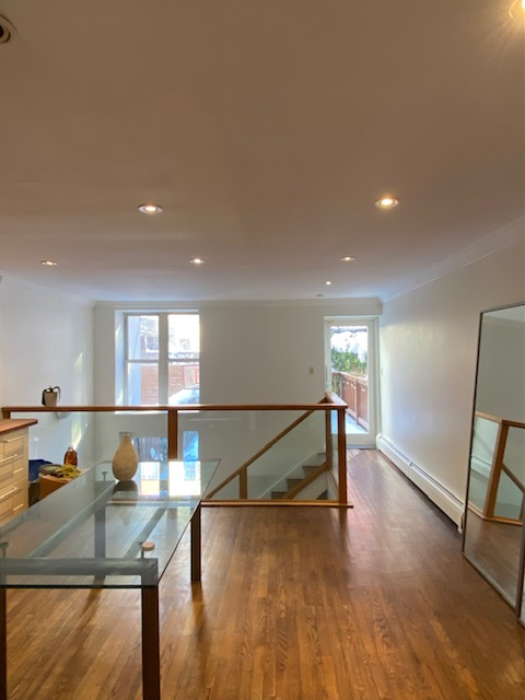 Beautiful Room Minutes Walk to Central Park - Photo 1