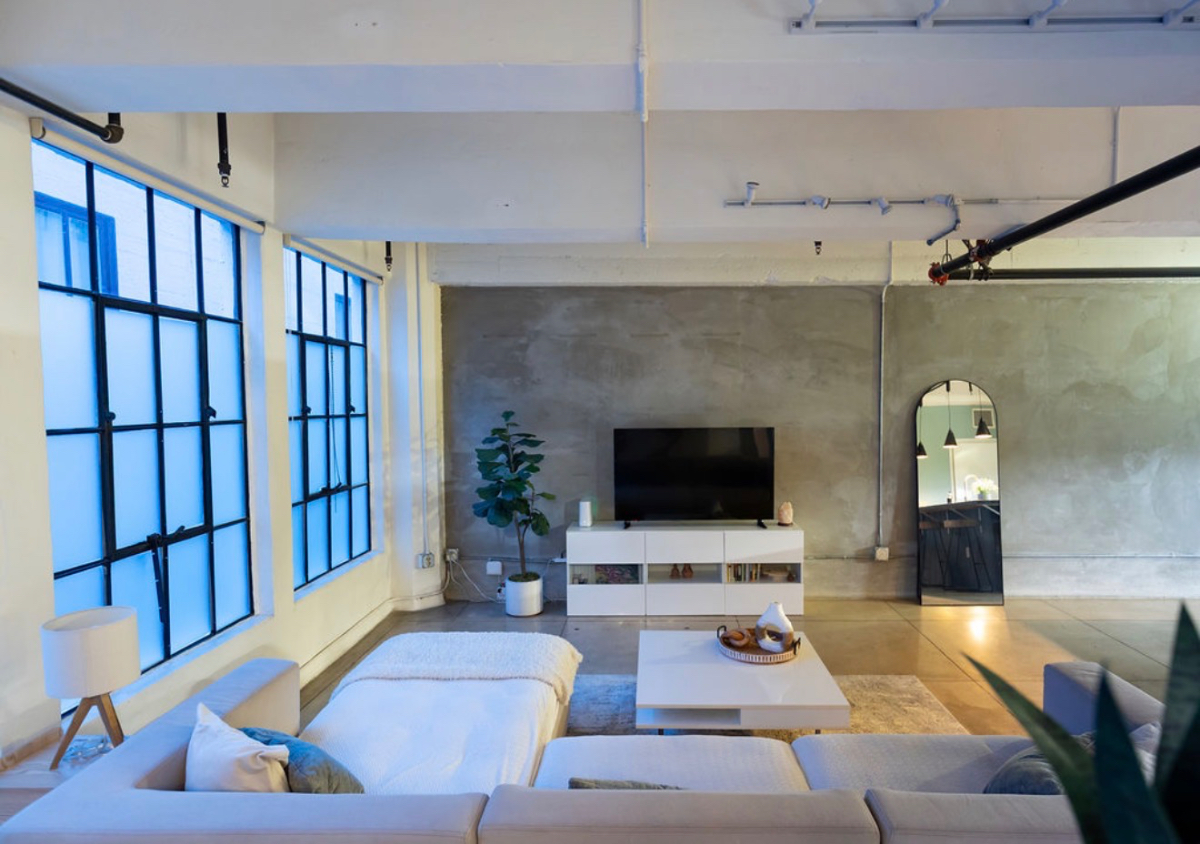 spacious, clean and quiet loft in downtown LA - Photo 1