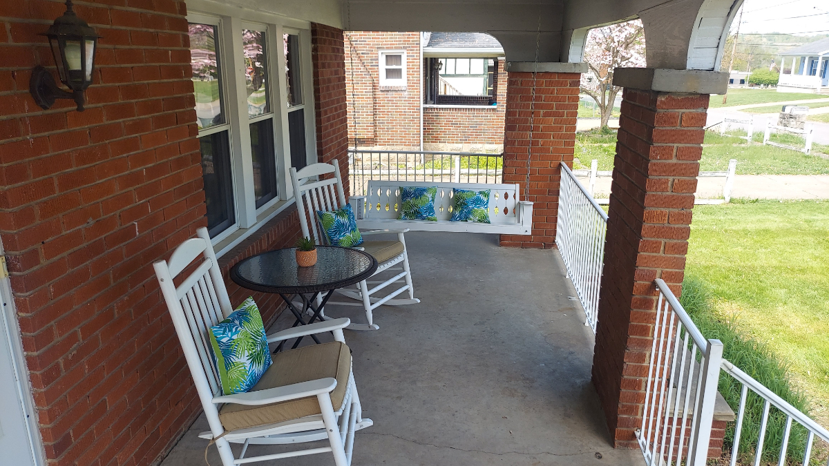 Southaven - a garage apt in South Parkersburg... - Photo 7