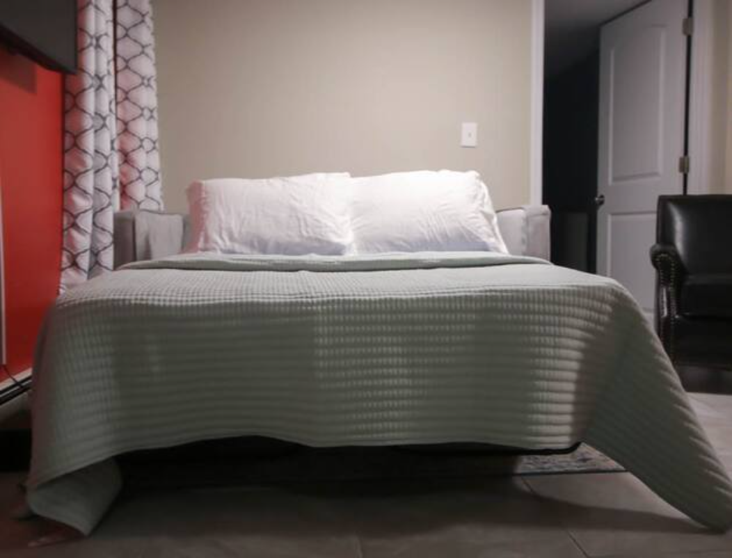 Comfy in Queens NY - Photo 7