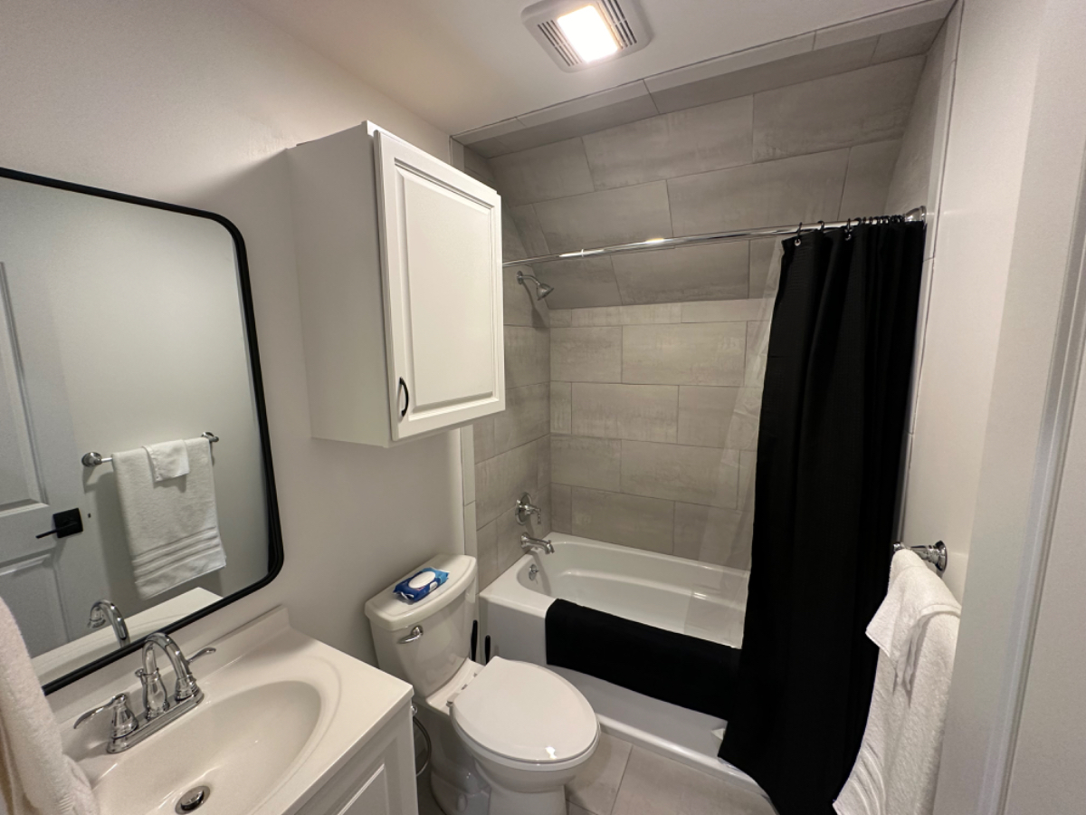 Private, Quiet, One Bedroom Apartment - Photo 5