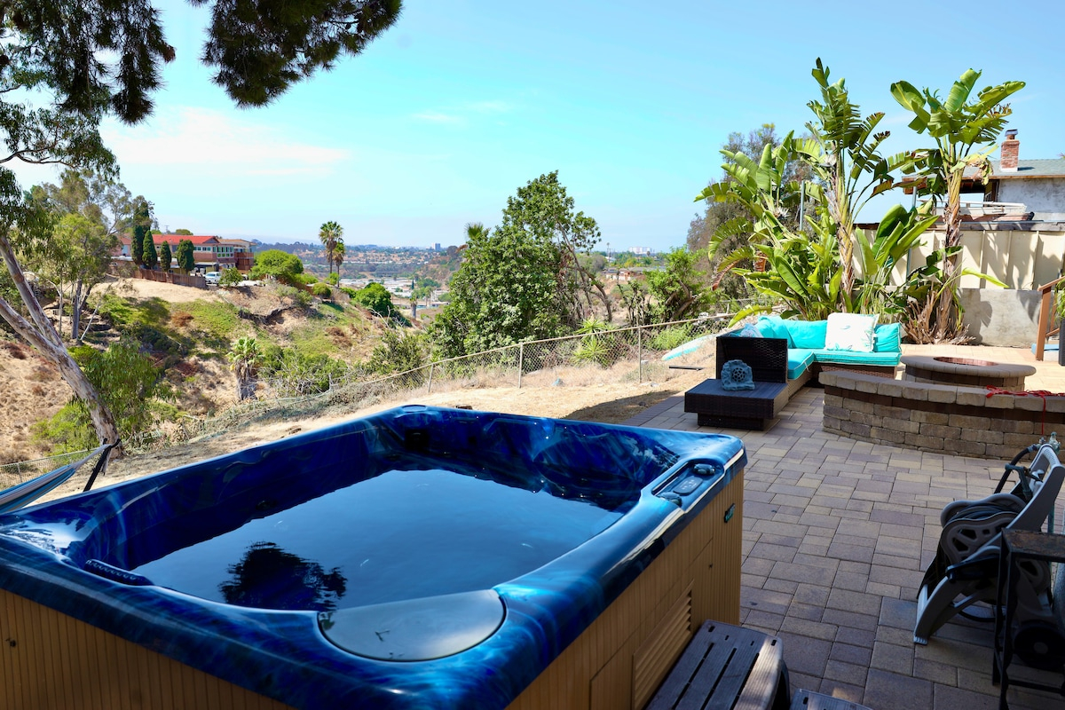 Canyon-View 4BR Home with Hot Tub and Fire Pit - Photo 1