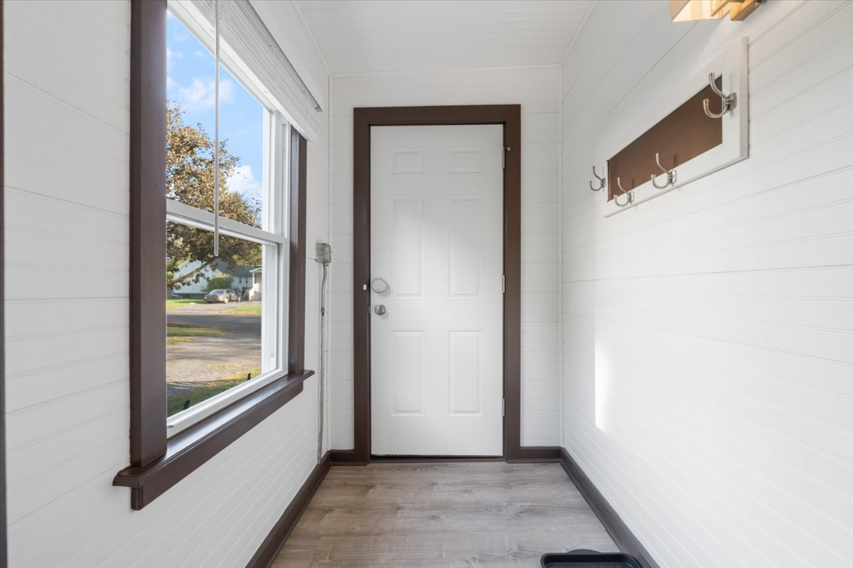 Thoughtfully Designed and Fully Equipped - Photo 8