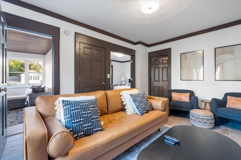 Charming Extended Stay Haven in Safe/Vibrant Area
