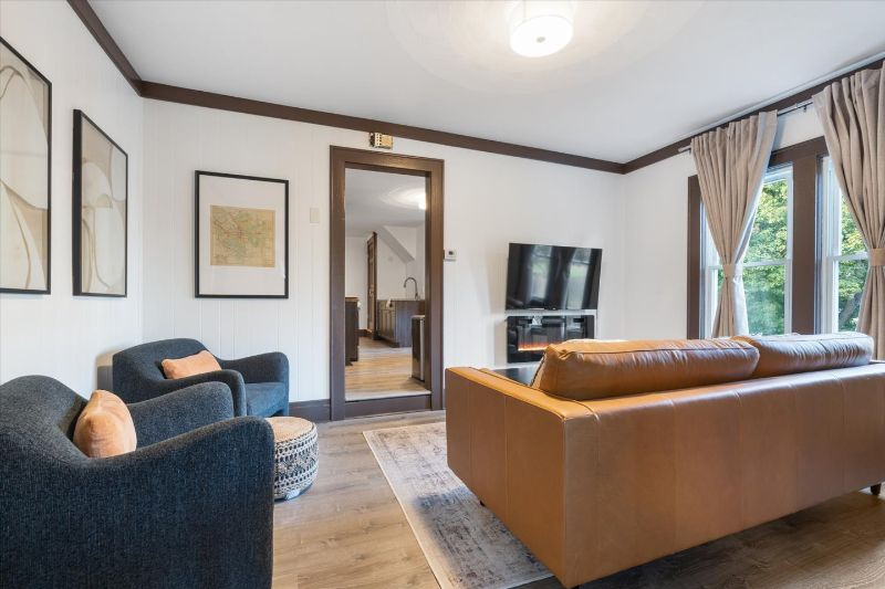 Thoughtfully Designed and Fully Equipped - Photo 8
