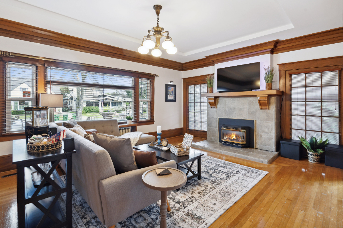 Entire House Bours Beauty 3 bed/2.5 bath - Photo 5