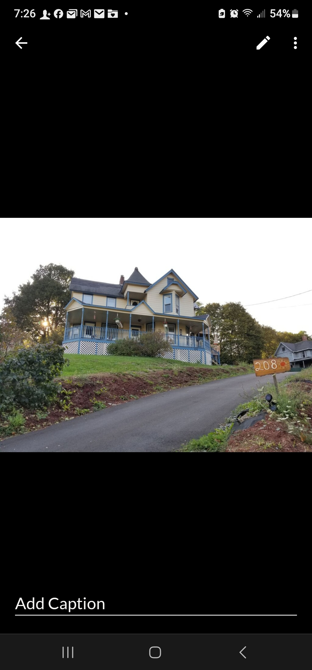 The Gorge Apartment - Photo 1