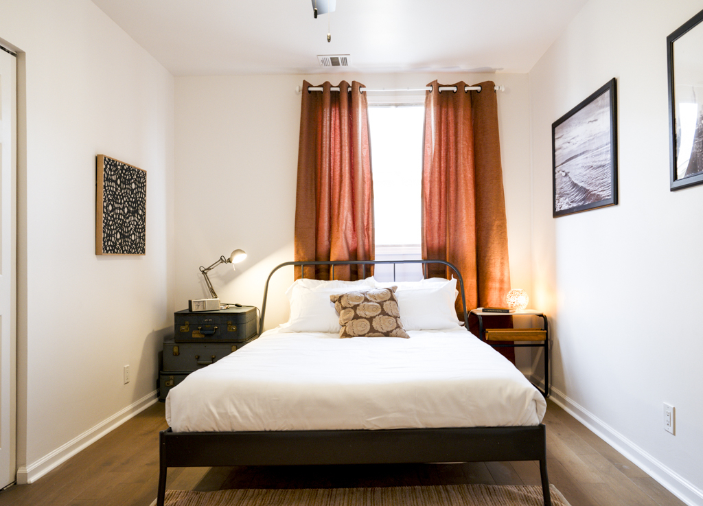 Curated Central Location LA - Photo 3