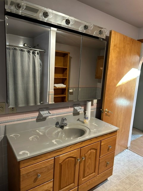 1 Bedroom Apartment in Duplex - 8mi from DHMC, 2mi from VA - Photo 10