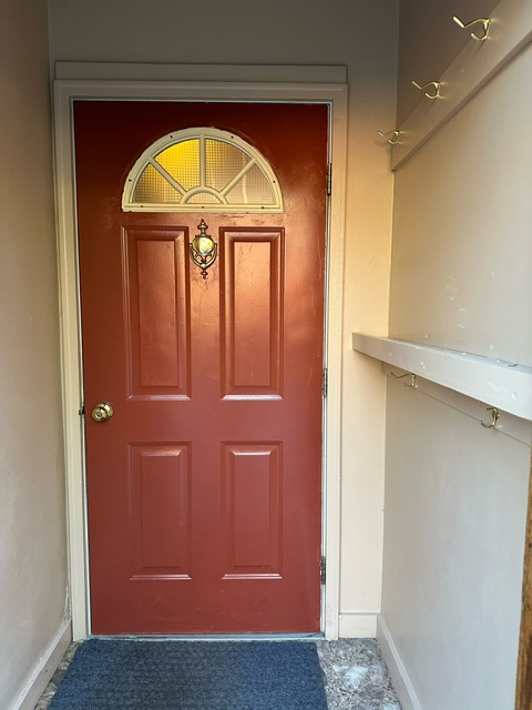 1 Bedroom Apartment in Duplex - 8mi from DHMC, 2mi from VA - Photo 2