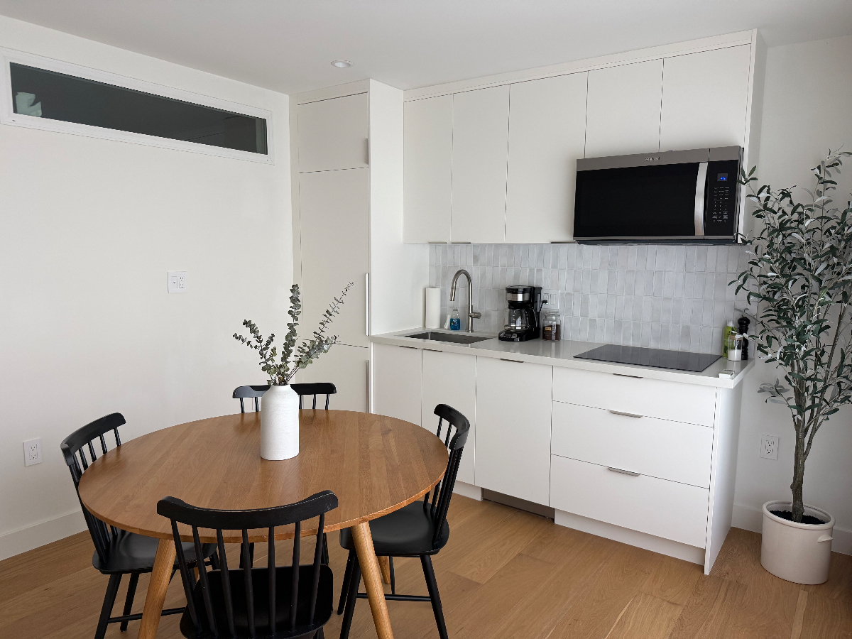 Modern 1 Bed 1 Bath in the center of San Francisco - Photo 1