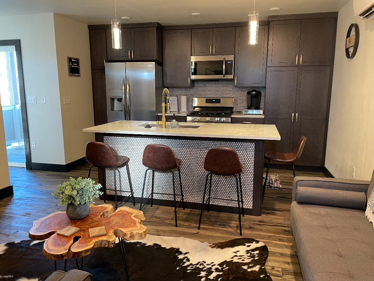 Lila-1 or -2 ensuites available- Luxury in Little Alley Lila II