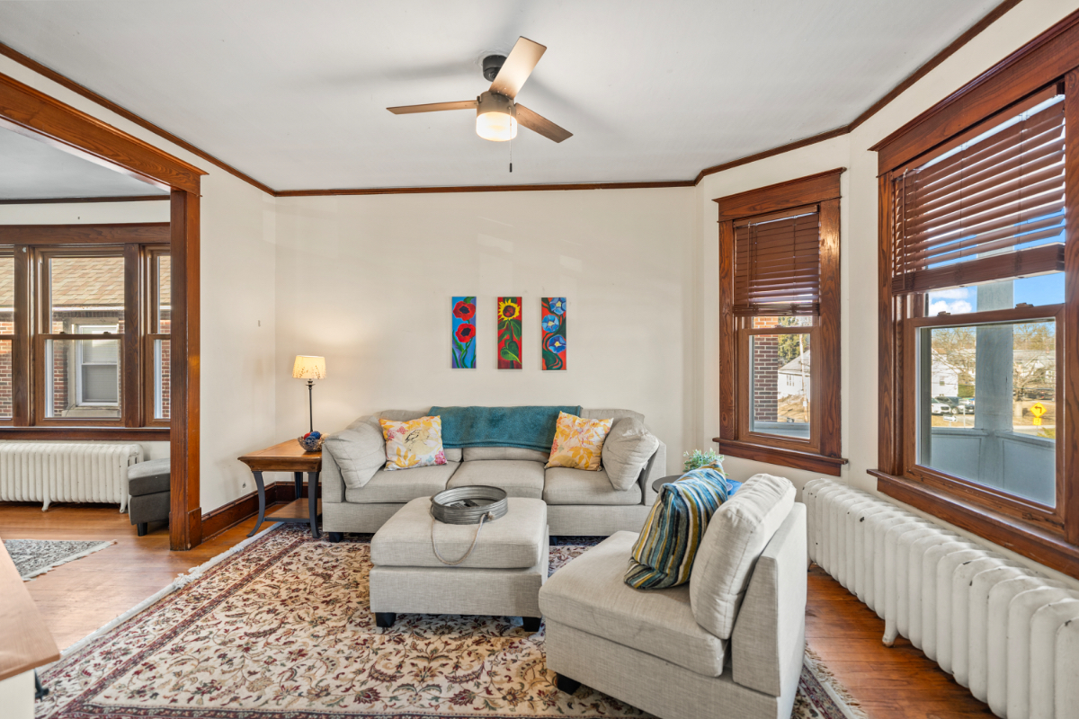 Glenwood Manor, Just under a mile from Albany Med! - Photo 4