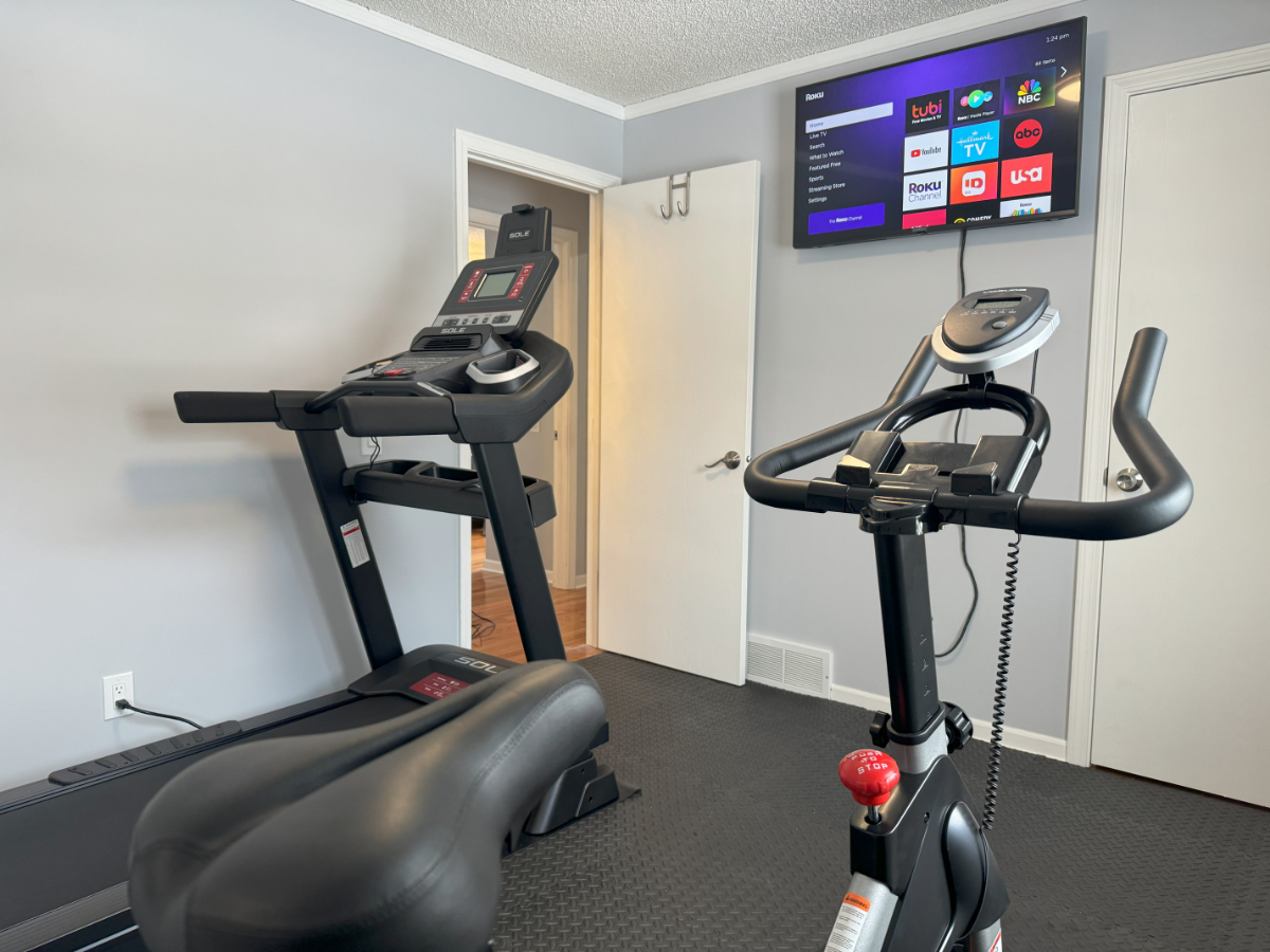Comfy Home with Gym - Photo 12