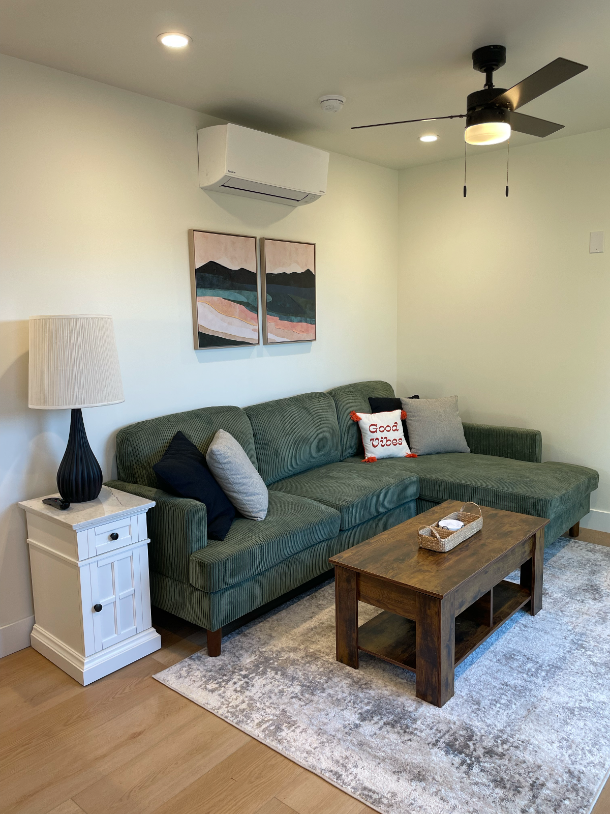 BRAND NEW 1 BD/1 BTH Walking Distance to Hospitals & Short Bike Ride to Beach - Photo 2