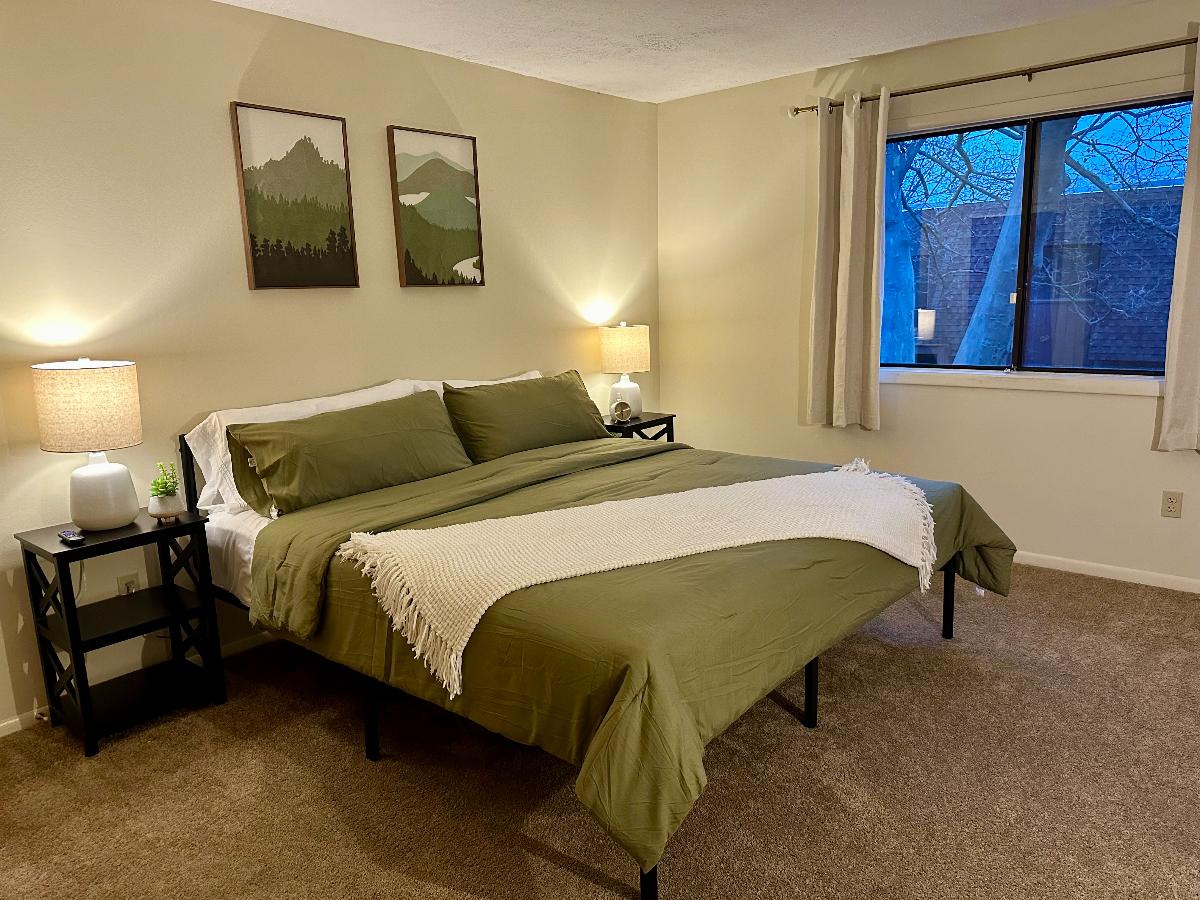 1 Bed 1 Bath Cozy Apartment- Fully Furnished - Photo 4