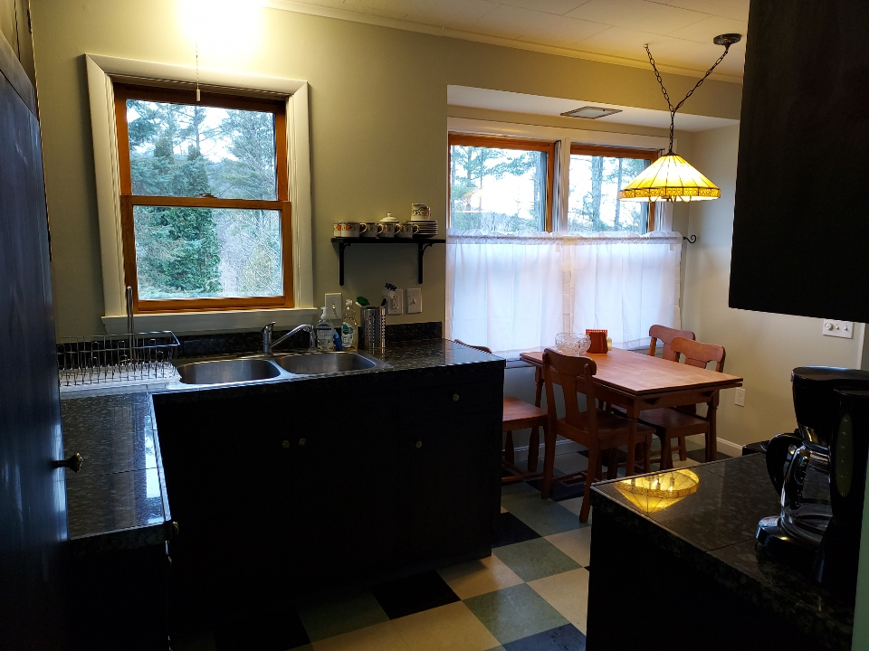 Peaceful Proctor Home - Photo 4