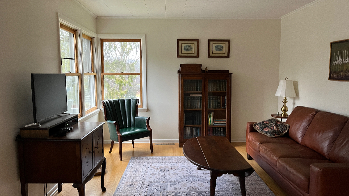 Peaceful Proctor Home - Photo 7