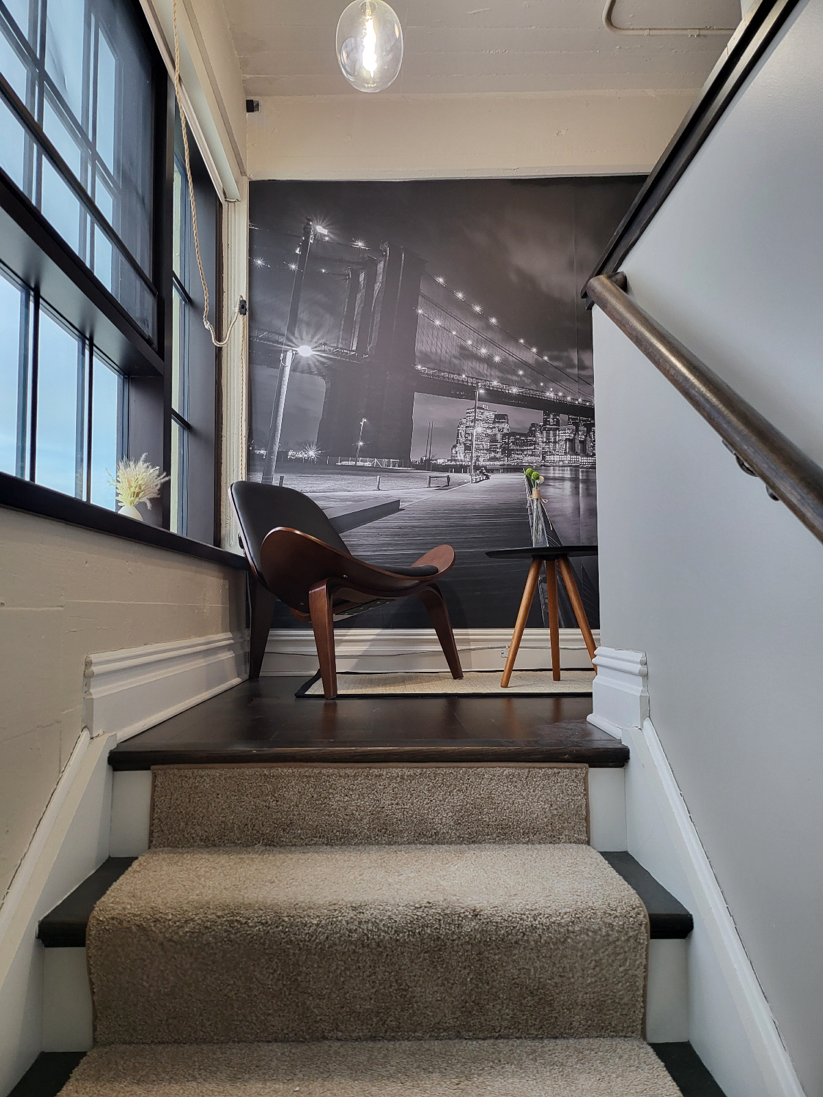 Beautiful and Modern 2 beds and one and 1/2 bath condo looking for TN for master bed with own privat - Photo 8