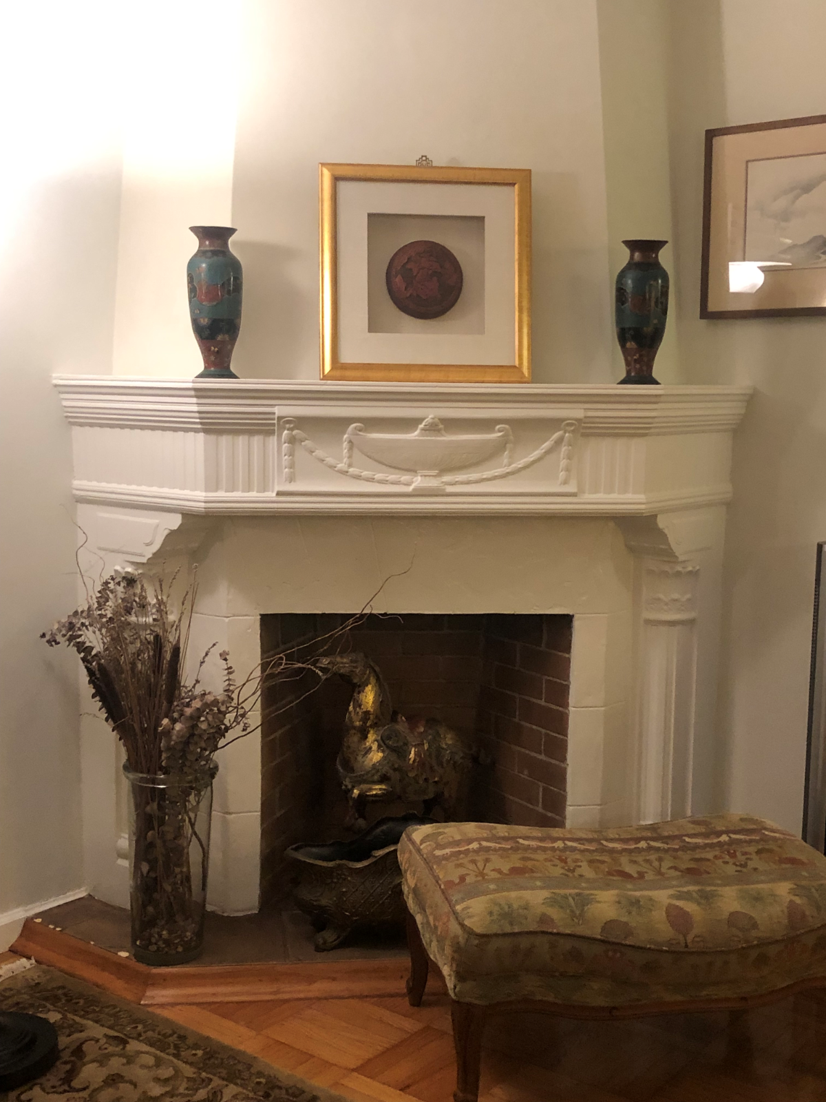 1-Bedroom, 1-Bath Corner Furnished Apartment blocks from Golden Gate Park with Hardwood Floors - Photo 5