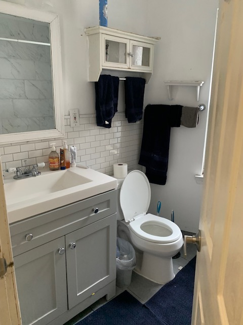 Private Room For Rent - Photo 11
