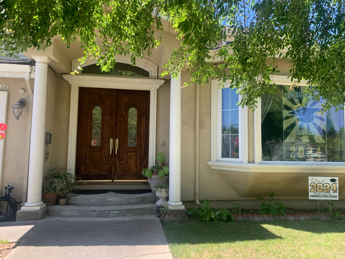 Beautiful home in desirable location--easy access to 280, 17, Lawrence Exp., San Tomas Exp. - Photo 1