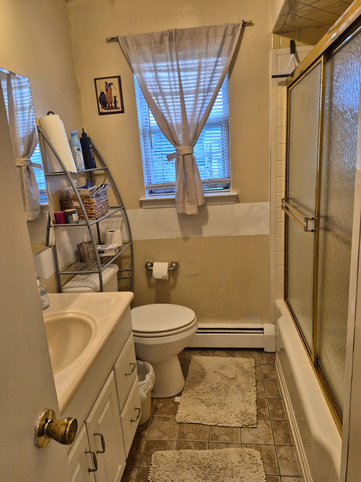 Private studio, separate entrance, private parking. Located 5 miles from Montefiore in Nyack & 5 mil - Photo 12