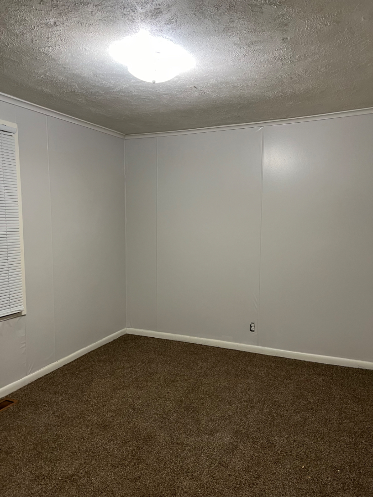 Conveniently Located 2Br/1Bath (5221) - Photo 2