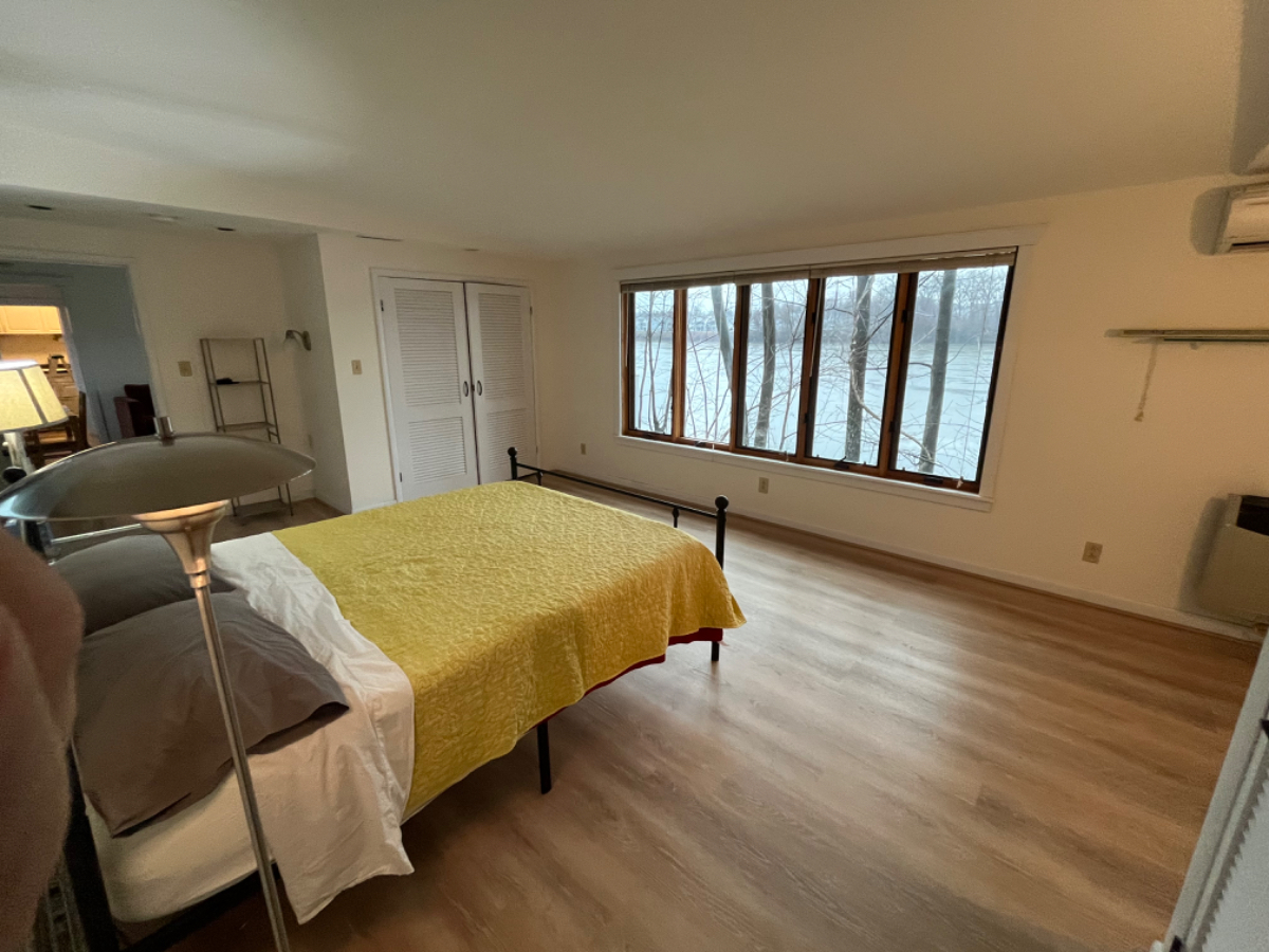 Hudson River Front Apartment - Photo 6