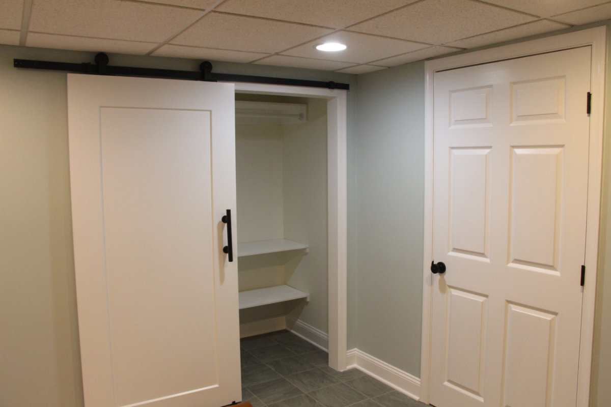 Find Comfort and Convenience in Spacious One-Bedroom in the Serene Suburbs of Vienna, Virginia - Photo 3