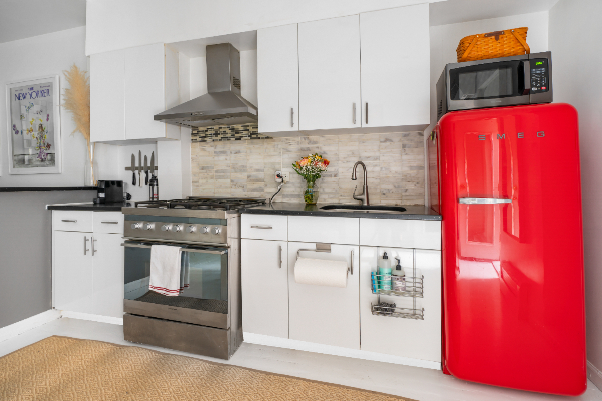 Furnished Rooms In Prime N Williamsburg w Huge... - Photo 4