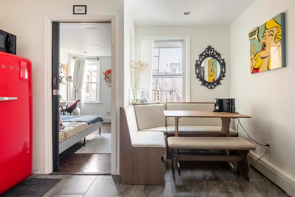 Furnished Rooms In Prime N Williamsburg w Huge... - Photo 1