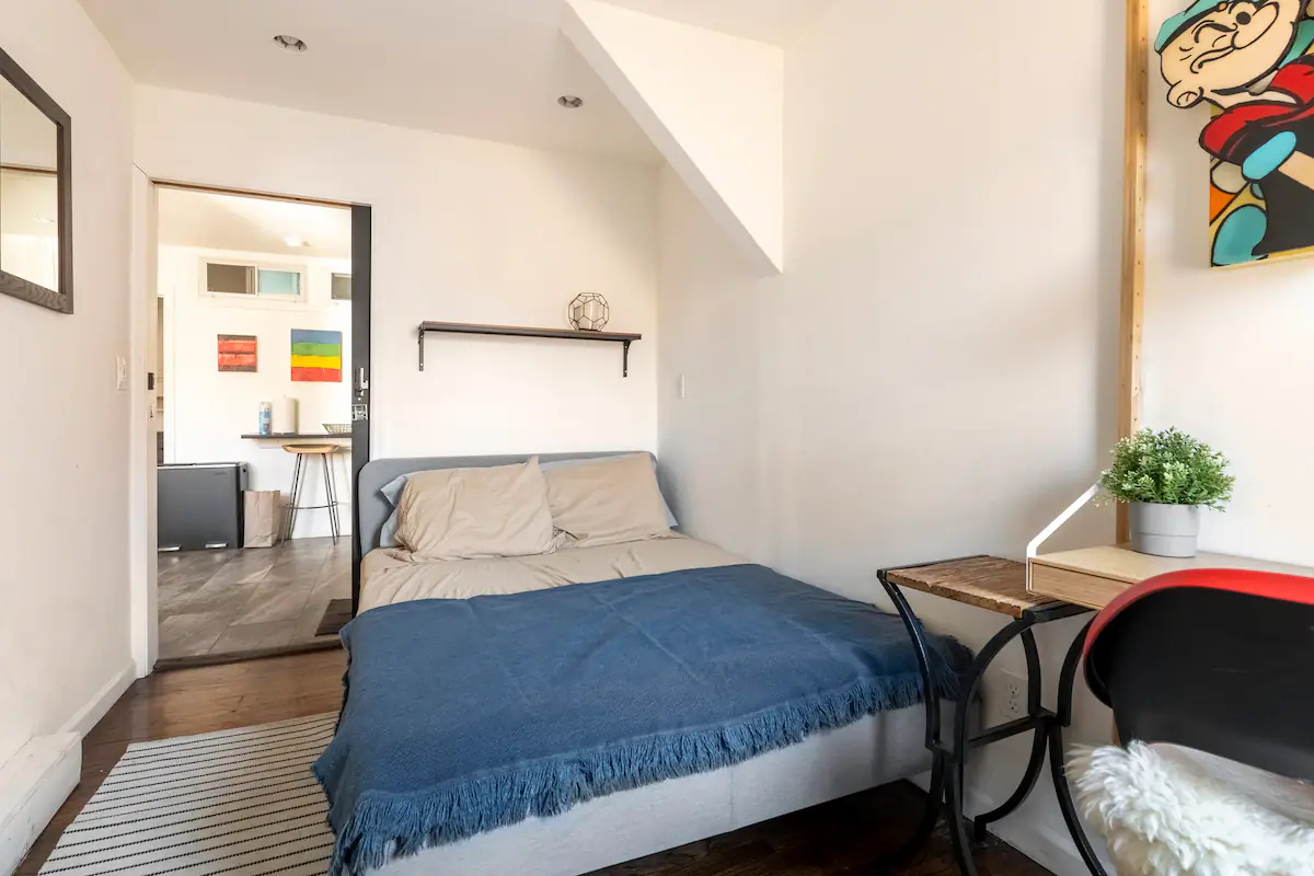 Furnished Rooms In Prime N Williamsburg w Huge... - Photo 10