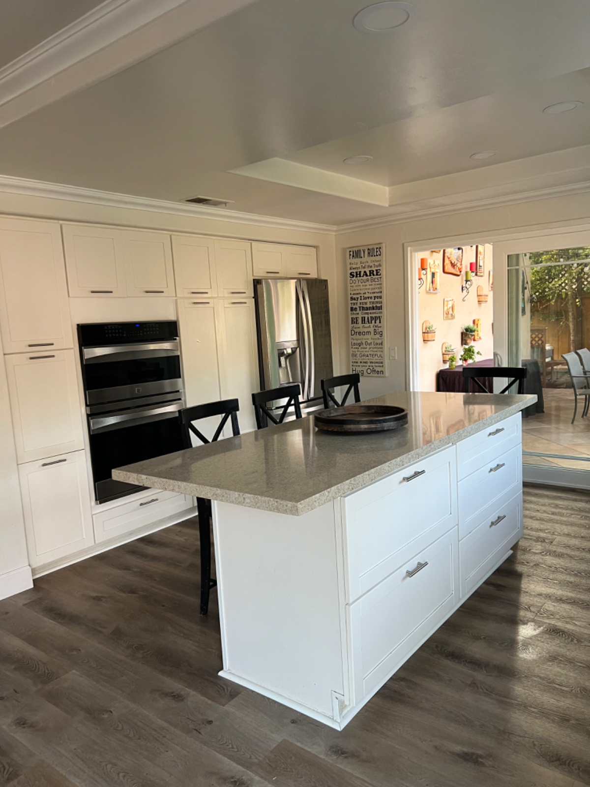 Suburban Retreat - Photo 6