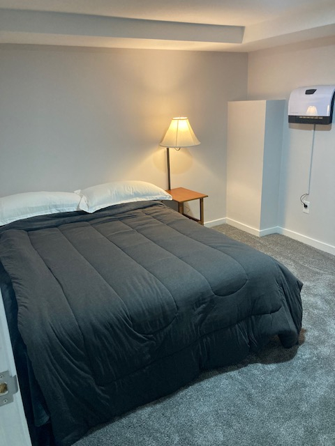 NEWLY REMODELED LOWER LEVEL   APT 3 BLOCKS FROM RT 81     OFF STREET PARKING   QUIET NEIGHBORHOOD    - Photo 9