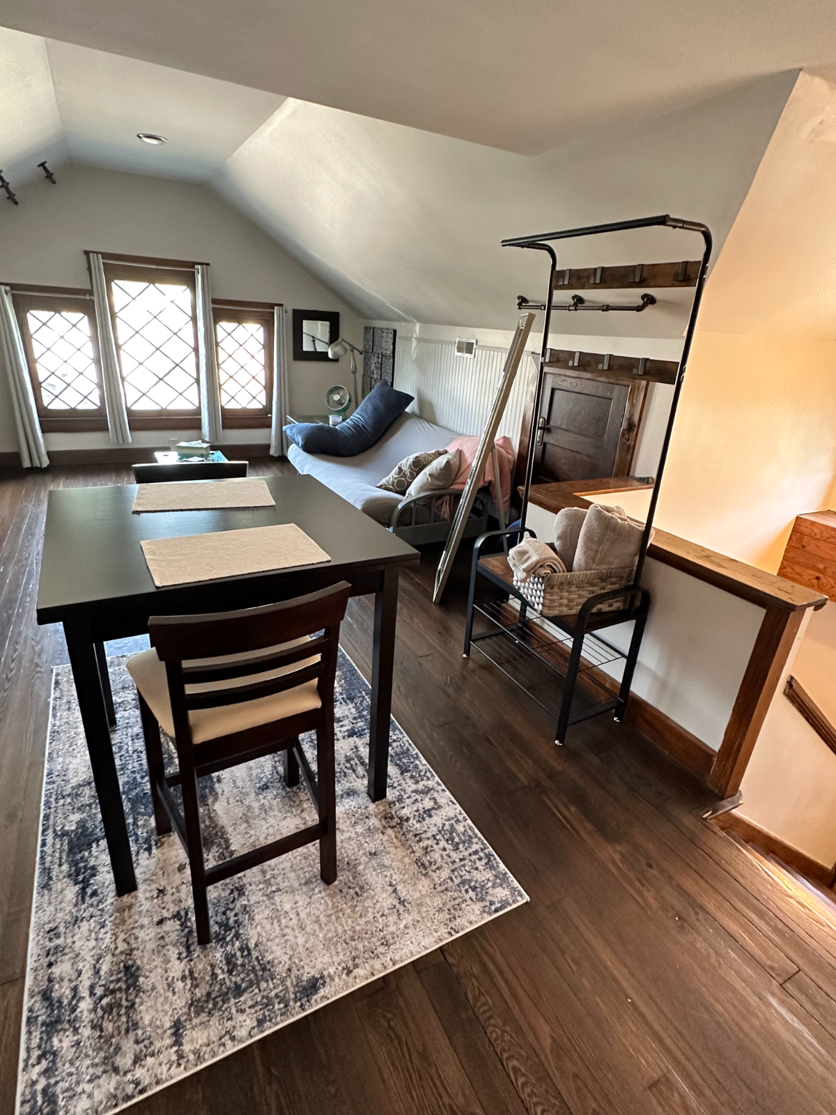 1589 Lee Street E - Hip & Historic Loft - near state capitol, minutes from CAMC, WVU St. Francis - Photo 2