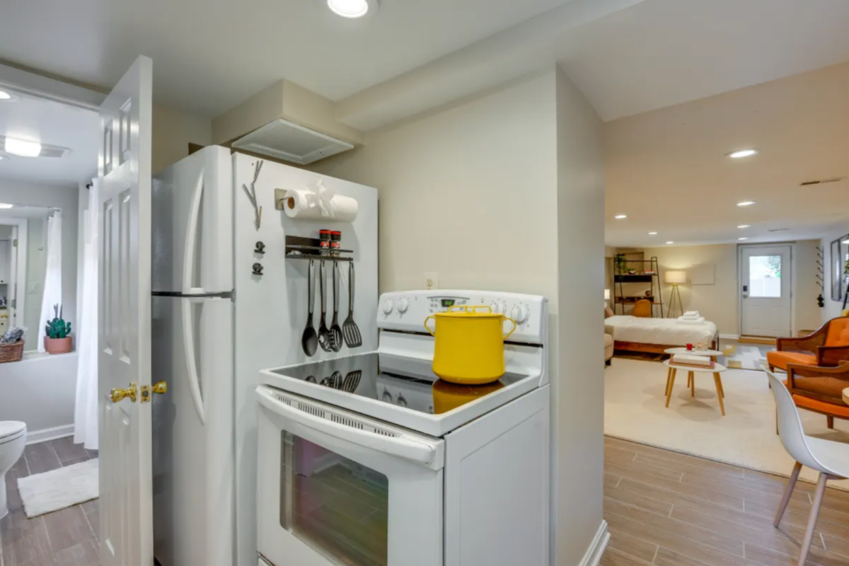 Charming Cozy Studio Walking Distance from 5 Hospitals, Metro, Close to Downtown - Photo 8
