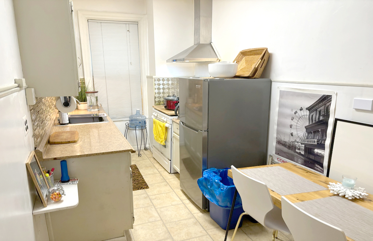 BRONX, NY - Private House Full 2 BD Apt.  Near Hospitals and Public Transportation - Photo 5