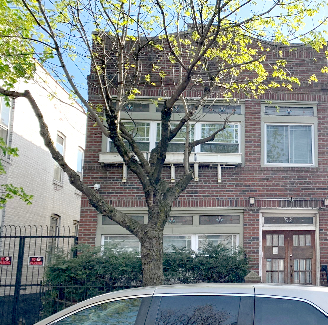 BRONX, NY - Private House Full 2 BD Apt.  Near Hospitals and Public Transportation - Photo 10
