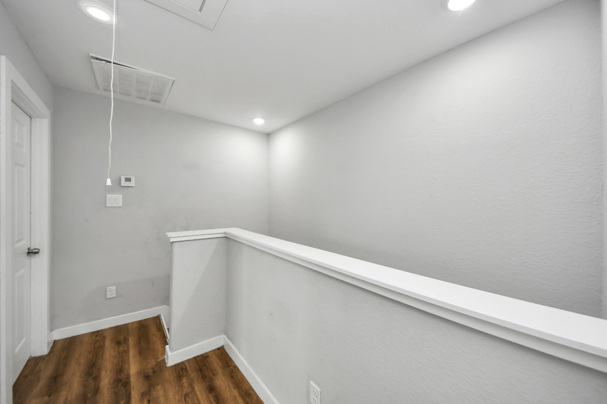 Spacious Mid-Term Rental House in the Heart of Houston - Photo 1