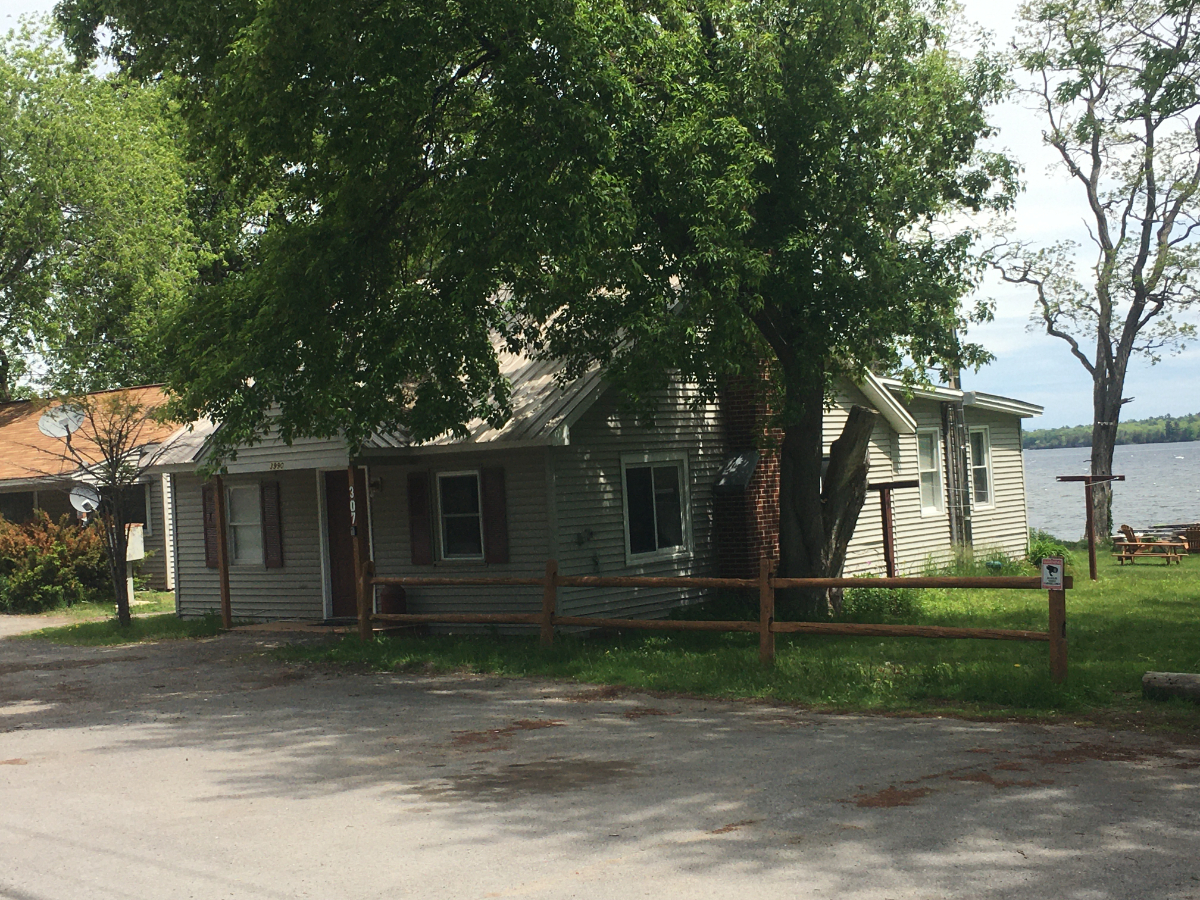 Lakeside House OR Cottages (Multiple Units Available) Plattsburgh, NY - Photo 2