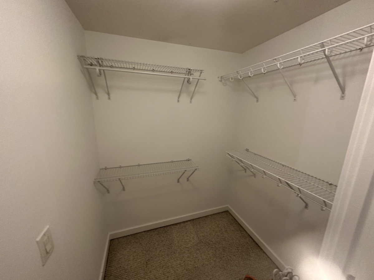 Stunning furnished 1BR with outdoor space - Photo 5