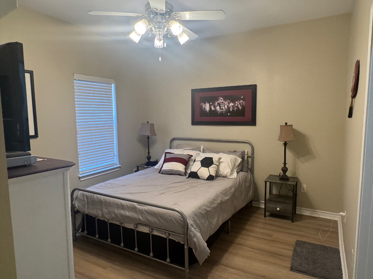 NEWLY REMODELED FULL 3/2 CONDO - Photo 10