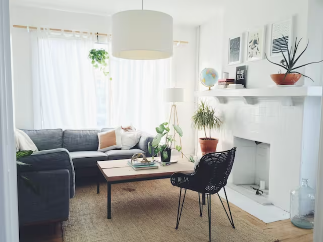 Etta - Spacious, Sunny, Modern Apartment