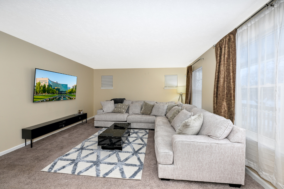 Charming 3 Bedroom with 2.5 Bathroom