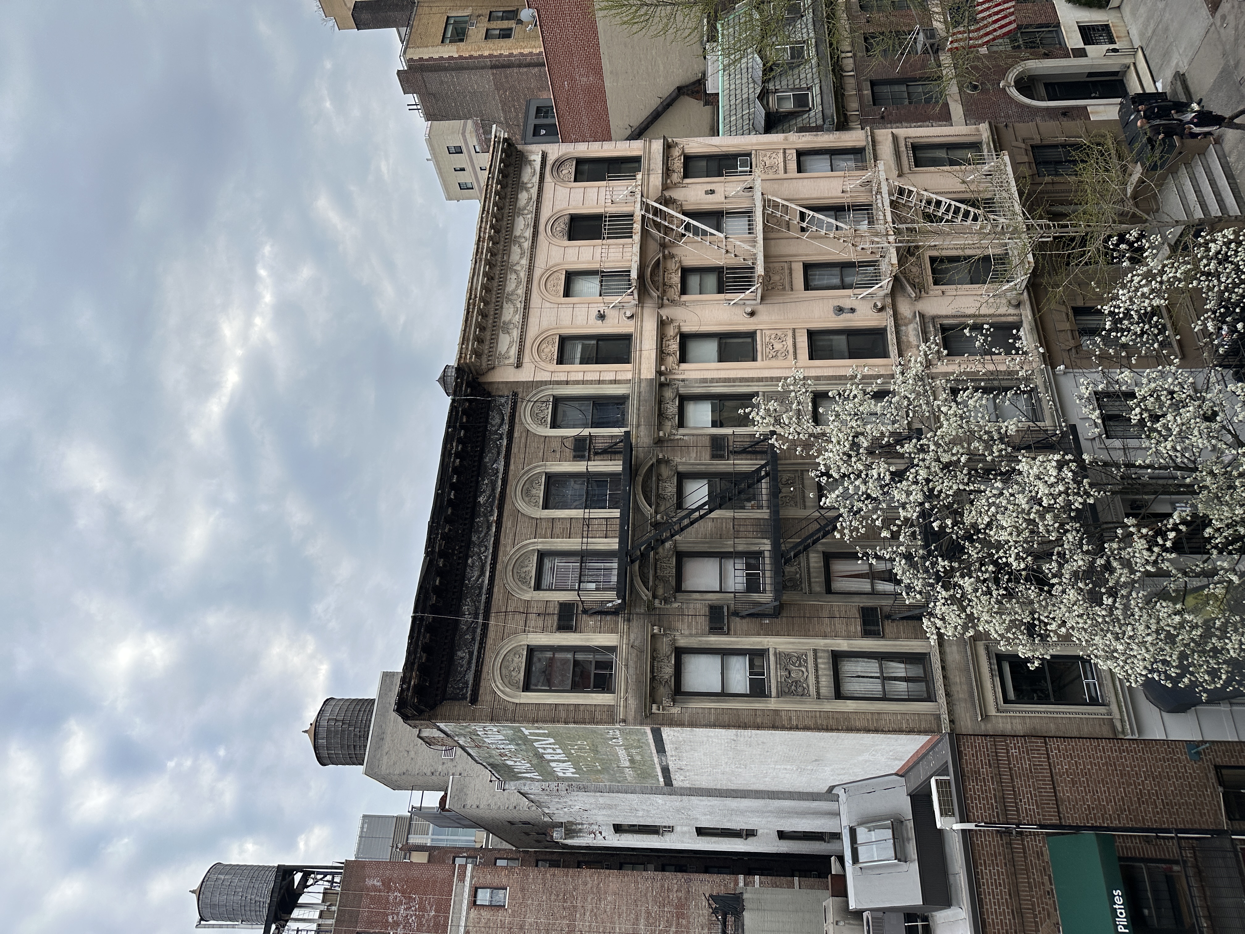 Sunny UES Studio | Utilities Included - Photo 9