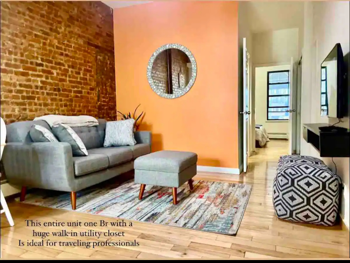 1Bedroom Apt in Bushwick Brooklyn (Starting Nov 7th) - Photo 1